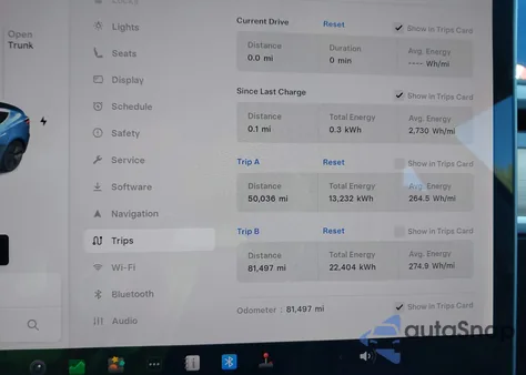 2018 Tesla Model 3 Long Range/Performance z USA, uszkodzony, nr VIN 5YJ3E1EB1JF130709
